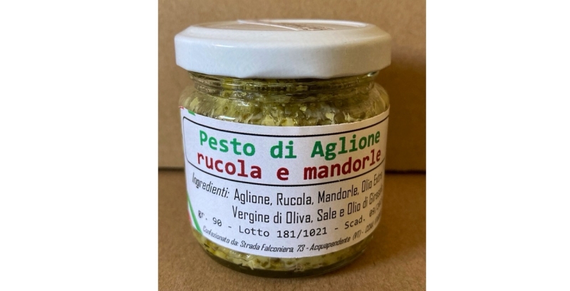 Pesto di Aglione con Rucola e Mandorle Derivati dell'Aglione